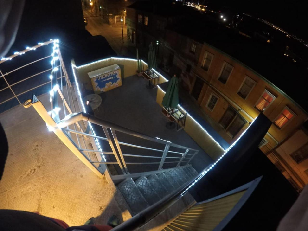 Lemuria Hostel Valparaíso Екстериор снимка